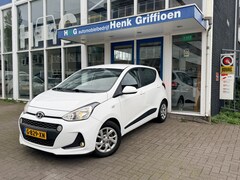 Hyundai i10 - 1.0i Comfort I Navigatie I Cruise contr. I PDC I Airco