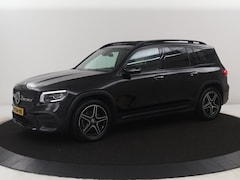 Mercedes-Benz GLB - 200 Business Solution AMG | Panoramadak | Leder/alcantara | Memory Stoelverwarming | Adapt