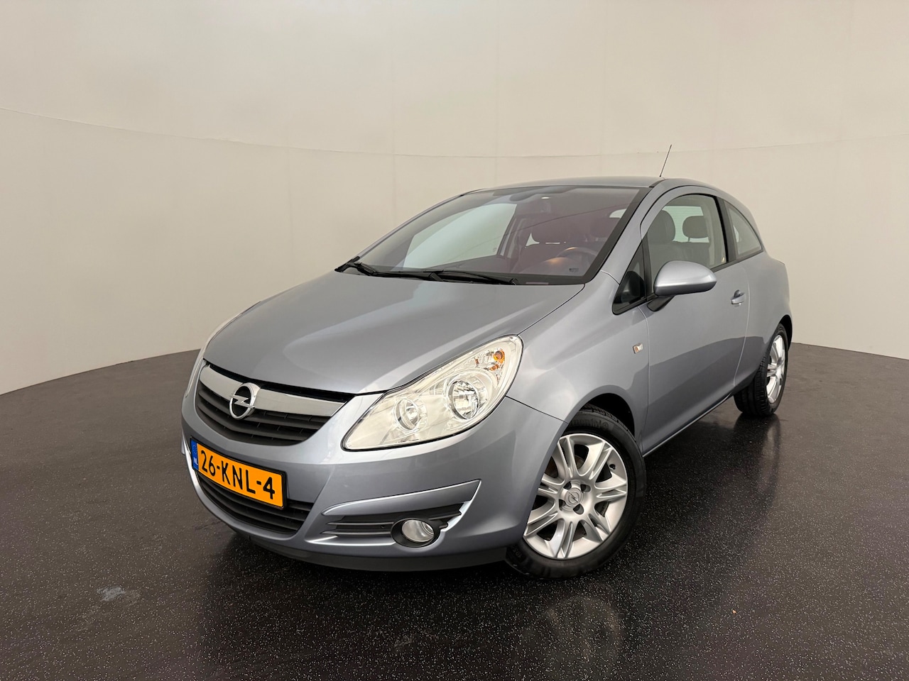 Opel Corsa - 1.2-16V Cosmo / Cruise / Airco / dealeronderhouden - AutoWereld.nl