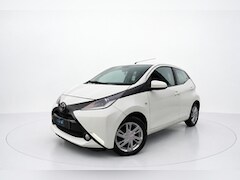 Toyota Aygo - 1.0 VVT-i x-play AUTOMAAT AIRCO