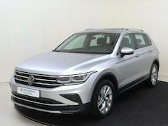 Volkswagen Tiguan - 1.4 TSI eHybrid Elegance | SoH 89% | Panoramadak | Trekhaak | Achteruitrijcamera | ErgoAct