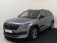 Skoda Kodiaq - 1.5 TSI Sportline Business | Panoramadak | Trekhaak | Lederen bekleding | Stoelverwarming