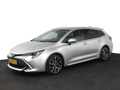 Toyota Corolla Touring Sports - 2.0 Hybrid Executive JBL | Stoelverwarming | Trekhaak | Parkeer sensoren |