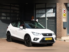 SEAT Arona - 1.0 TSI Style Two tone // Carplay // Cruise control // PDC