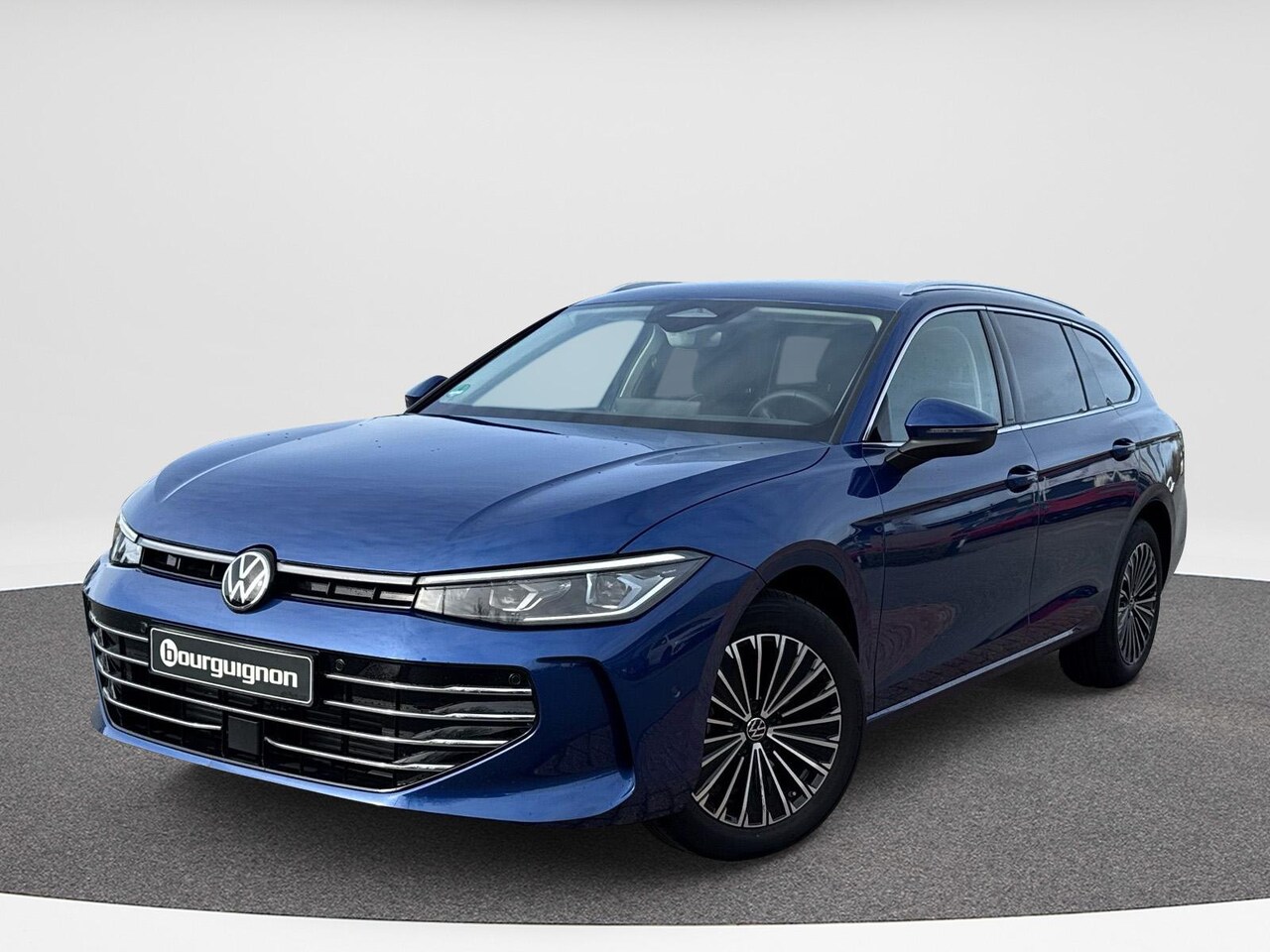 Volkswagen Passat Variant - 2.0 TDI 110kW DSG7 Elegance | 150 pk | Trekhaak | DIESEL | Automaat |Massage Stoelen | LE - AutoWereld.nl