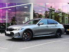 BMW 3-serie - 330e M Sport Automaat / Schuif-kanteldak / Trekhaak / Achteruitrijcamera / Sportstoelen /