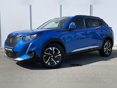 Peugeot 2008 - 1.2 100pk Allure | Navigatie | Camera | Apple Carplay/Android Auto | Climate Control | LED