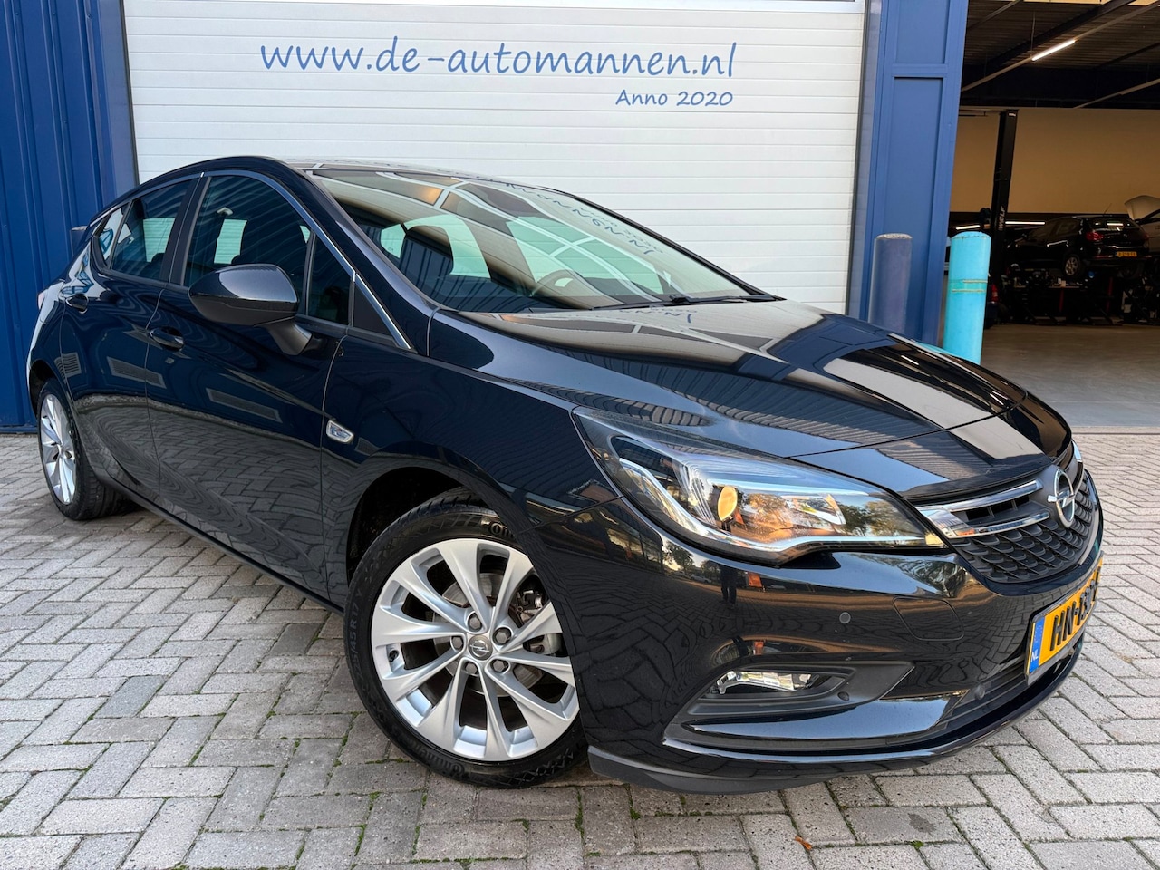 Opel Astra - 1.0 Turbo 105pk Edition 5-drs / AIRCO+ECC / CRUISE / 1e EIG / NAVI / PDC / 17 inch - AutoWereld.nl