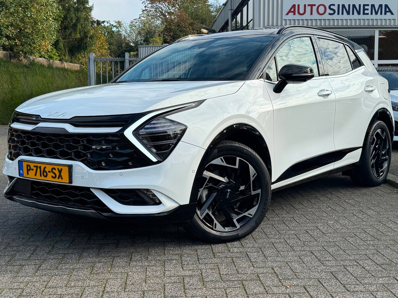 Kia Sportage - 1.6 T-GDi Plug-in Hybrid AWD GT-PlusLine | Afnb. Trekhaak | Dealer Onderhouden | Memory | - AutoWereld.nl