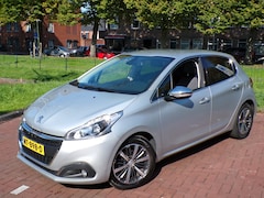 Peugeot 208 - 1.2 PureTech Allure automaat, , n.a.p distributieriem pas vervangen