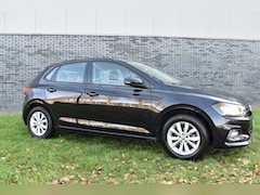 Volkswagen Polo - 1.0 TSI Comfortline Navigatie Stoelverwarming Pdc