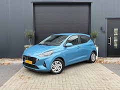 Hyundai i10 - 1.0 Premium | Climate | Cruise | Camera | Apple CarPlay | 1e Eigenaar | Bomvol opties | To
