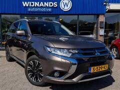 Mitsubishi Outlander - 2.0 PHEV Instyle+ 4wd Dealer Oh 360° camera