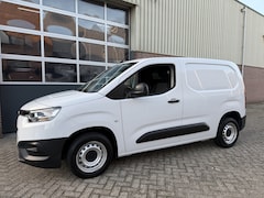 Toyota ProAce City - 1.2 Turbo Benzine Airco, Navi, Cruise, Pdc