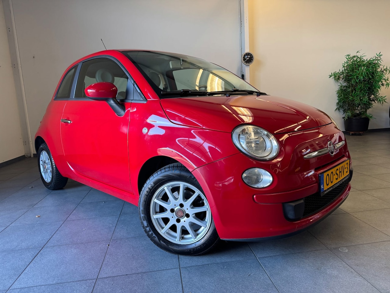 Fiat 500 - 1.2 Pop Automaat / Clima / Bluetooth / Nieuwe Apk! - AutoWereld.nl