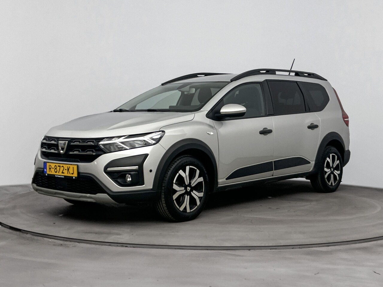 Dacia Jogger - 1.0 TCe Bi-Fuel Comfort 5p. 100PK | Trekhaak | Navigatie via Telefoon | Achteruitrijcamera - AutoWereld.nl