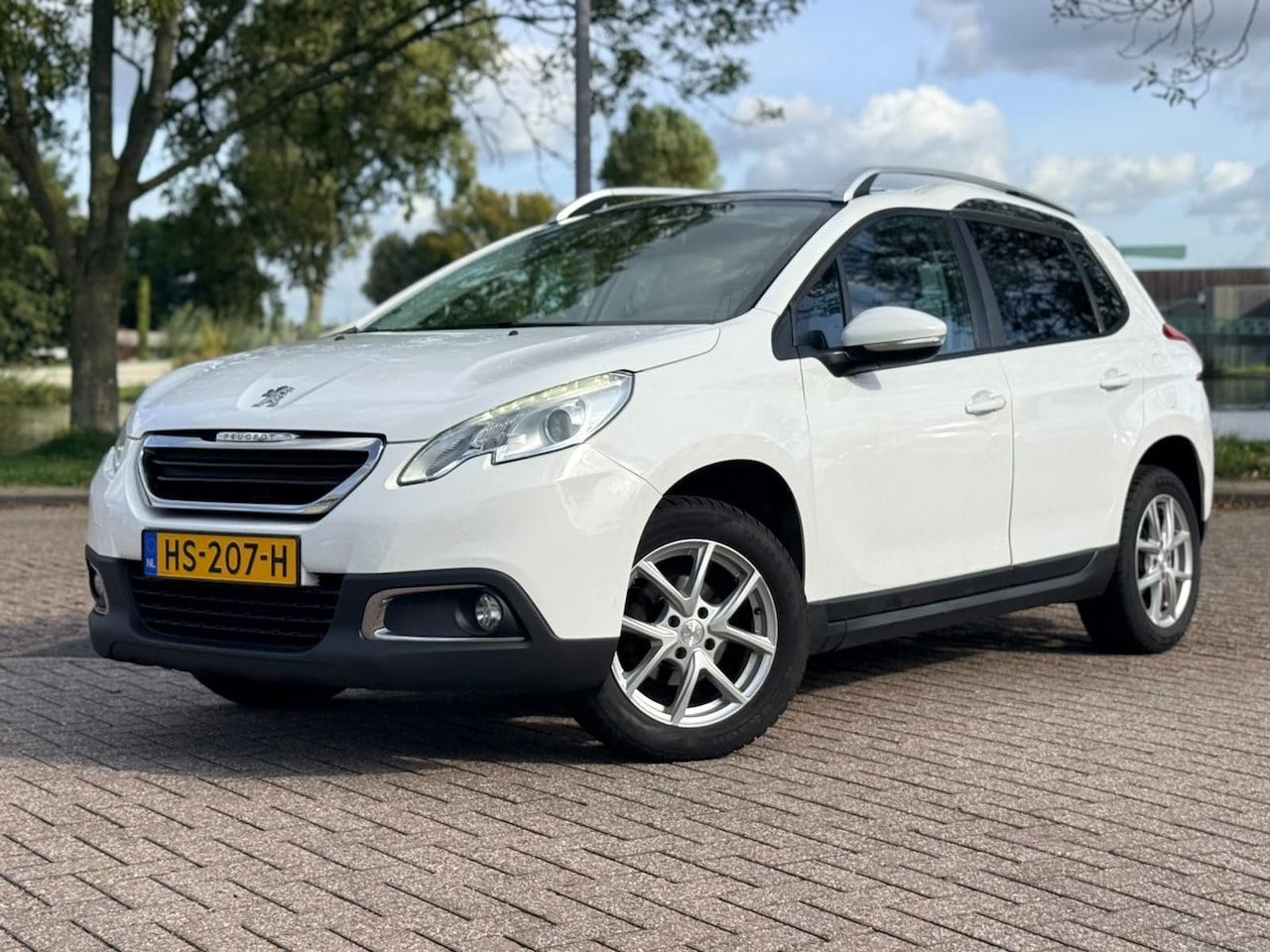 Peugeot 2008 - *AUTOMAAT* *Onderhoudsboekje* 1.2 PureTech Active - AutoWereld.nl