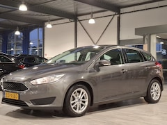 Ford Focus - EcoBoost Trend Edition | Trekhaak | 100% Dealer onderhouden | Distr. reeds verv. | All Sea