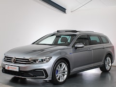 Volkswagen Passat Variant - 1.4 TSI PHEV GTE Business Panoramadak, Trekhaak, Virtual, Comfort-stoelen, LED