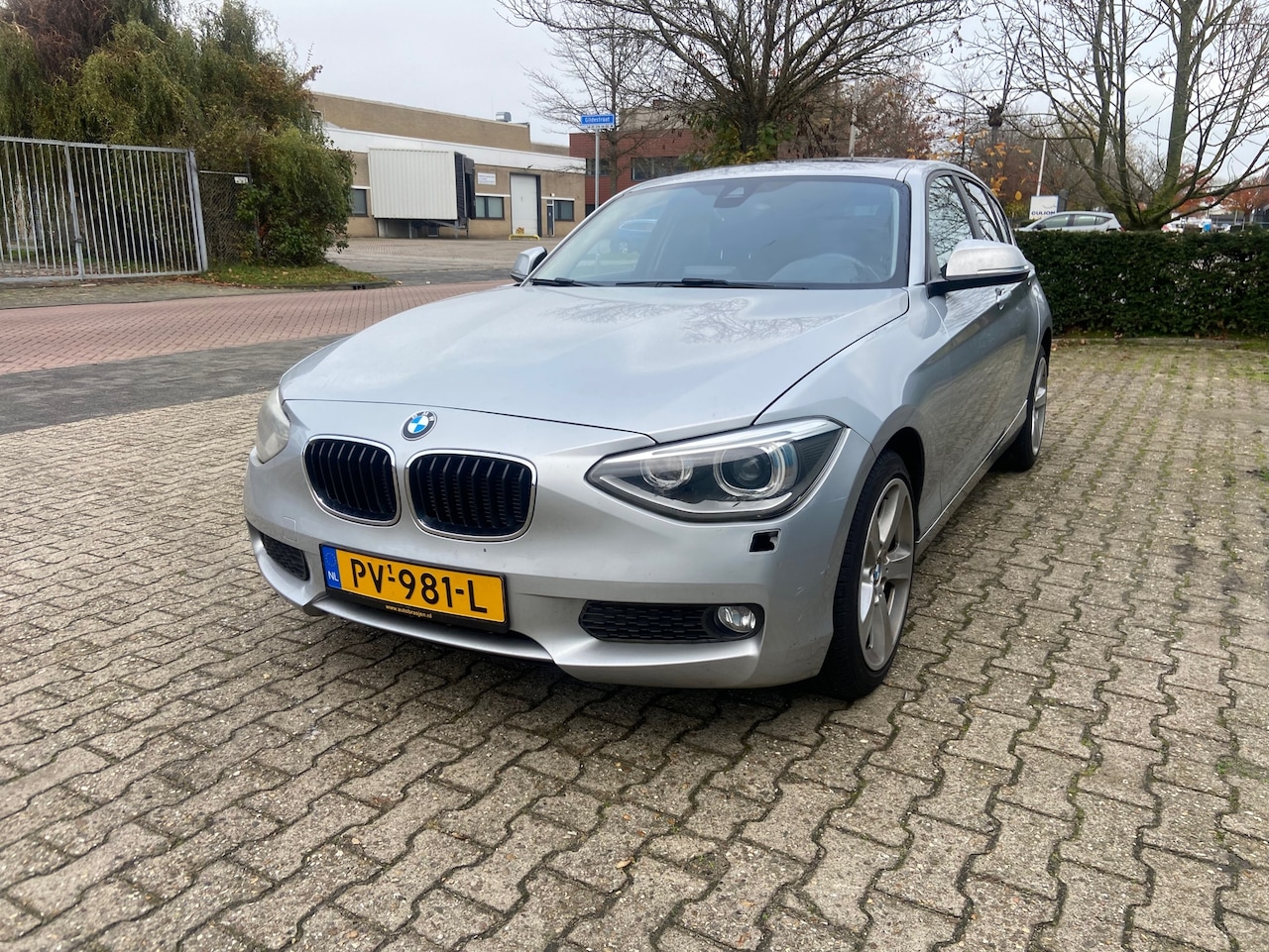 BMW 1-serie - 116d High Executive 116d High Executive - AutoWereld.nl