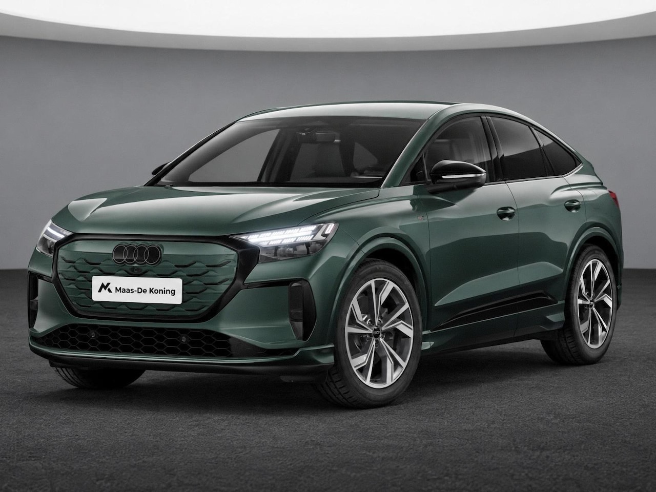 Audi Q4 Sportback e-tron - S edition performance 82 kWh 286 PK · Trekhaak elek. wegklapbaar · Optiekpakket zwart · Op - AutoWereld.nl