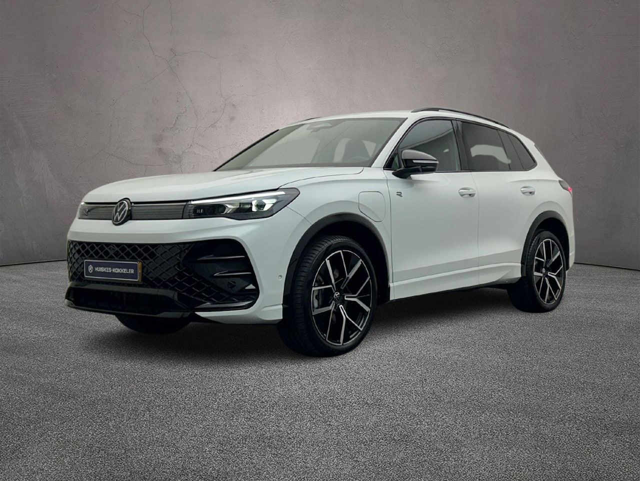 Volkswagen Tiguan - R-Line Business 1.5 TSI eHybrid 204pk DSG Automaat Adaptive cruise control, Black Style, 3 - AutoWereld.nl