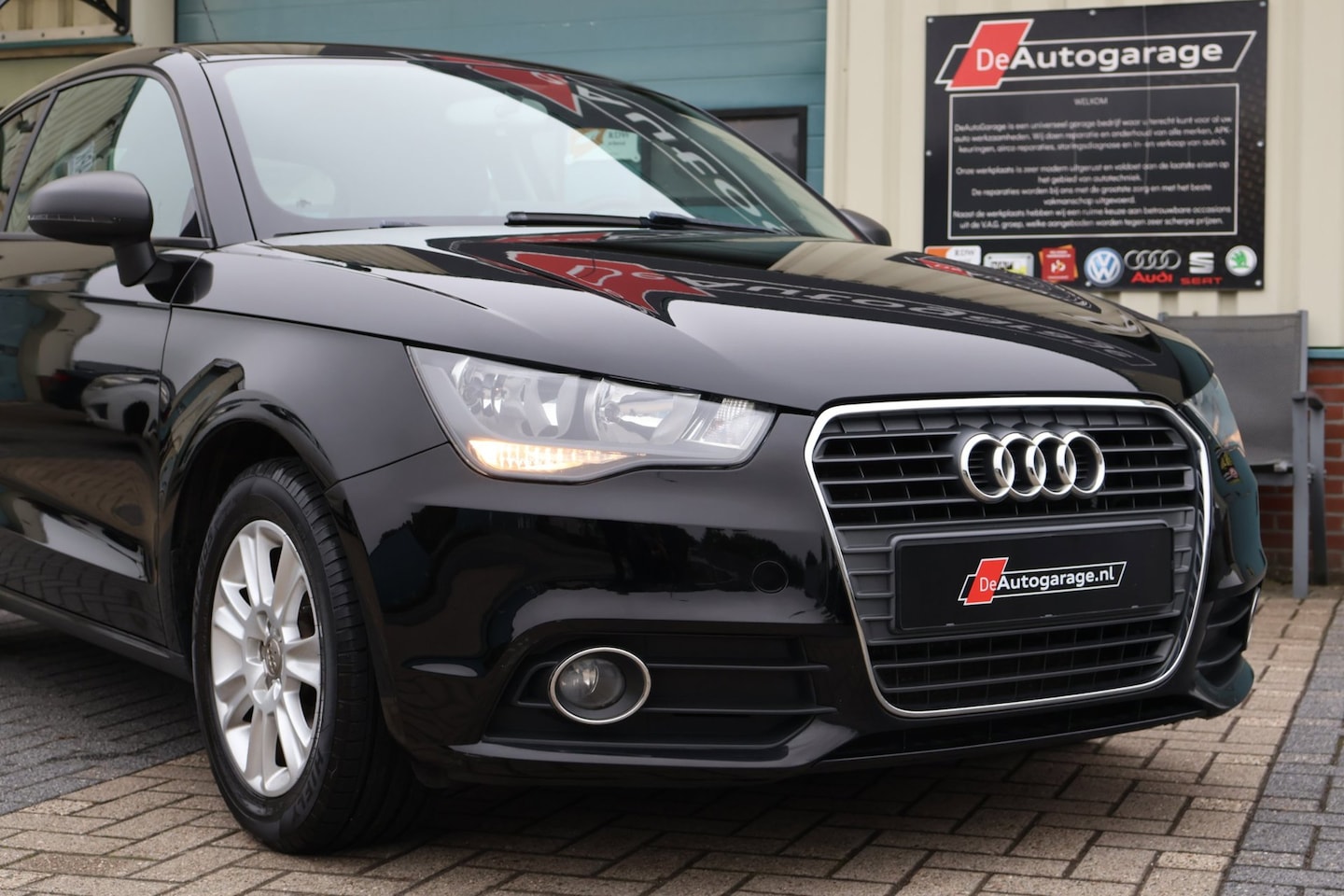 Audi A1 - 1.2 TFSI Attraction 1.2 TFSI Attraction - AutoWereld.nl