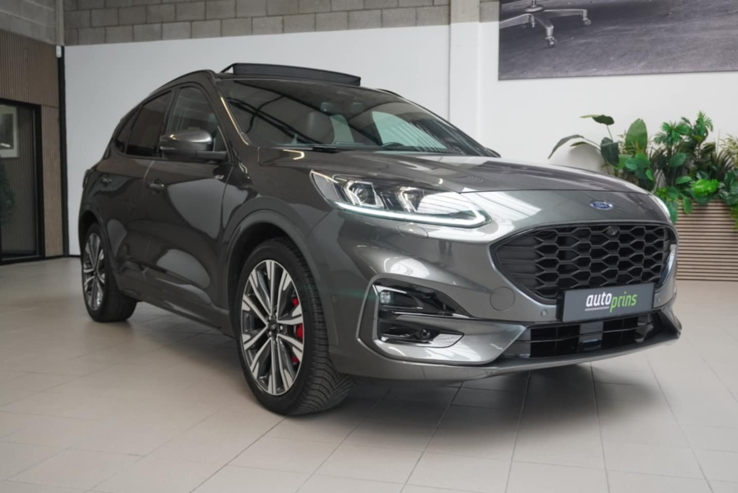 Ford Kuga - 2.5 PHEV ST-Line X|VOL|ALLE PAKKETENCOMPLEET !WINTER|OPEN PANO - AutoWereld.nl