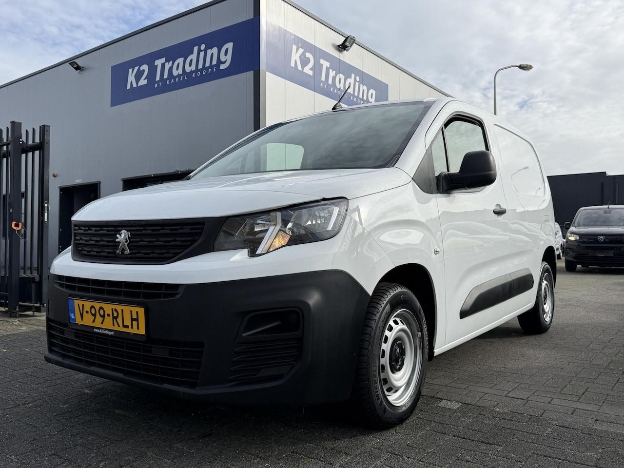 Peugeot Partner - 1.5 BlueHDI Pro Euro 6 3-zits APK 10-2027 - AutoWereld.nl