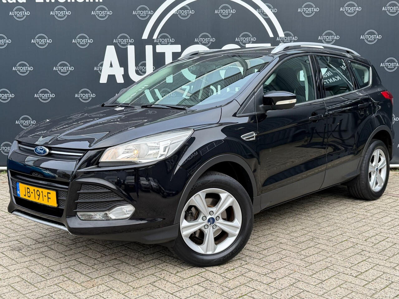Ford Kuga - 1.5 Trend Edition NL-Auto / 2e Eigenaar / NAP / APK / Airco - AutoWereld.nl