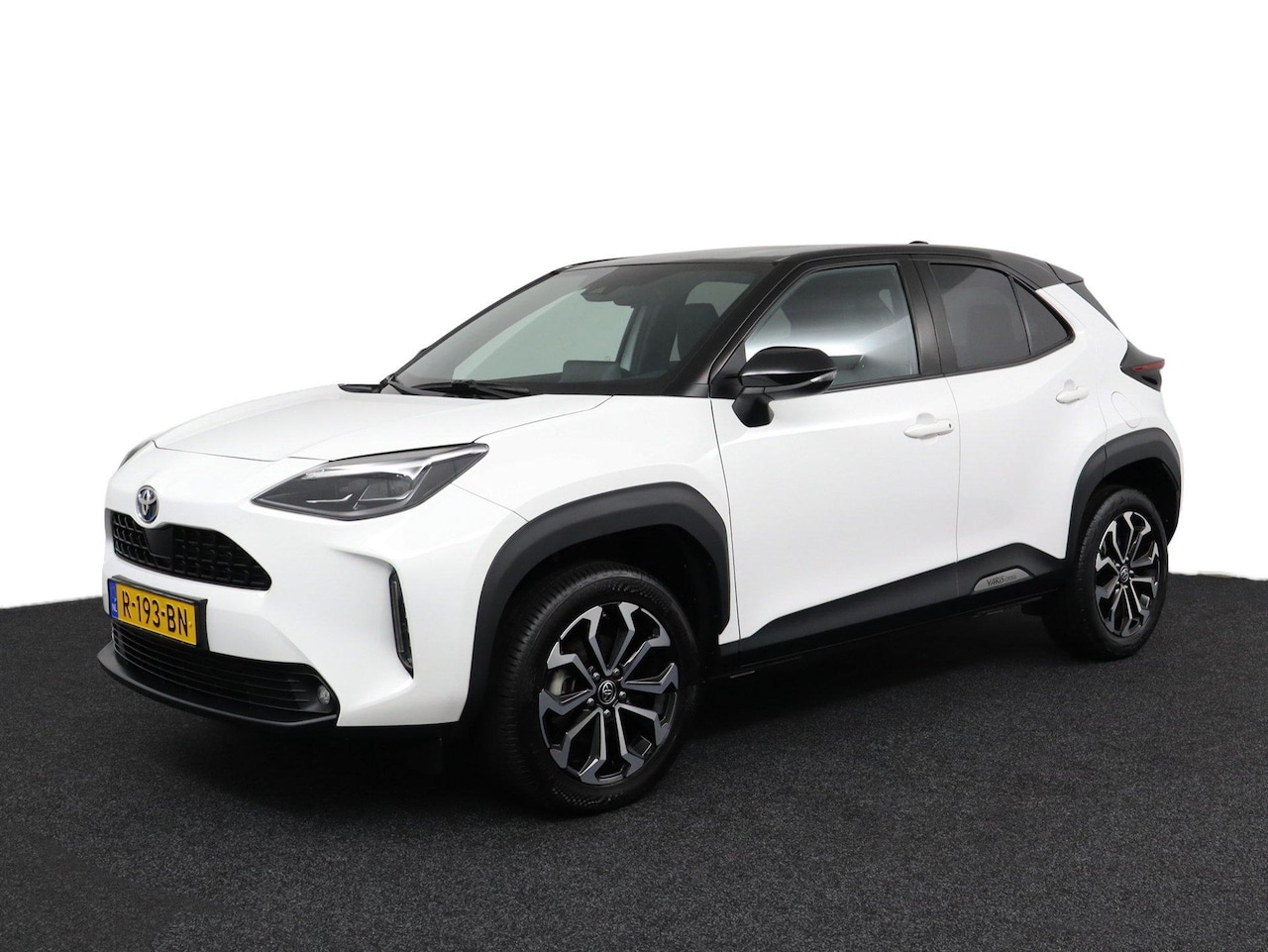 Toyota Yaris Cross - 1.5 Hybrid First Edition | Apple Carplay/Android Auto | - AutoWereld.nl