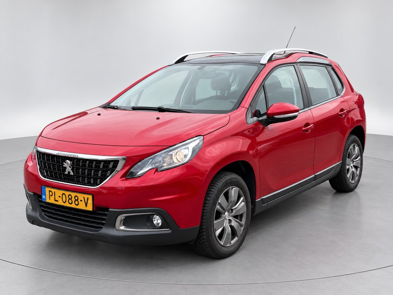 Peugeot 2008 - 1.2 PureTech Blue Lion I PANO.DAK I TREKH. ICRUISE I NAVI.I - AutoWereld.nl