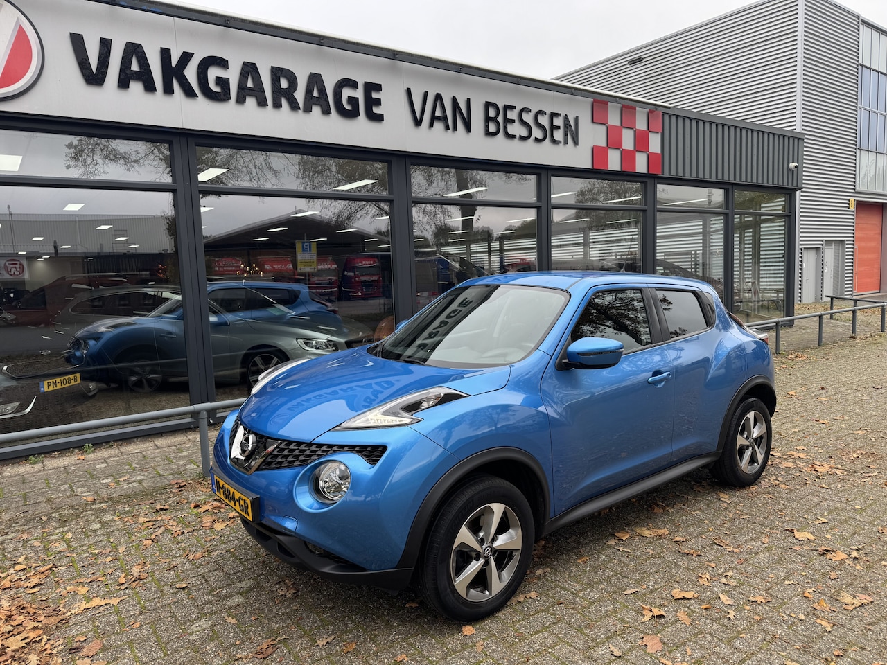 Nissan Juke - 1.6 N-Connecta AUTOMAAT-CLIMA-CAMERA-TREKHAAK - AutoWereld.nl