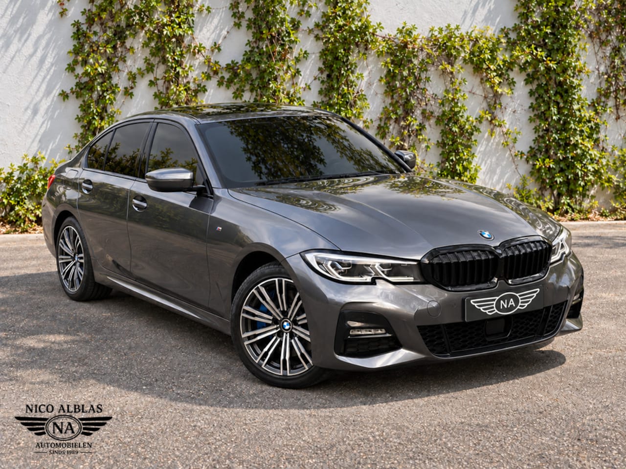 BMW 3-serie - 330e High Executive M-Sport l Full options l Pano l Leder l Head-up l Carplay l Sportstoel - AutoWereld.nl