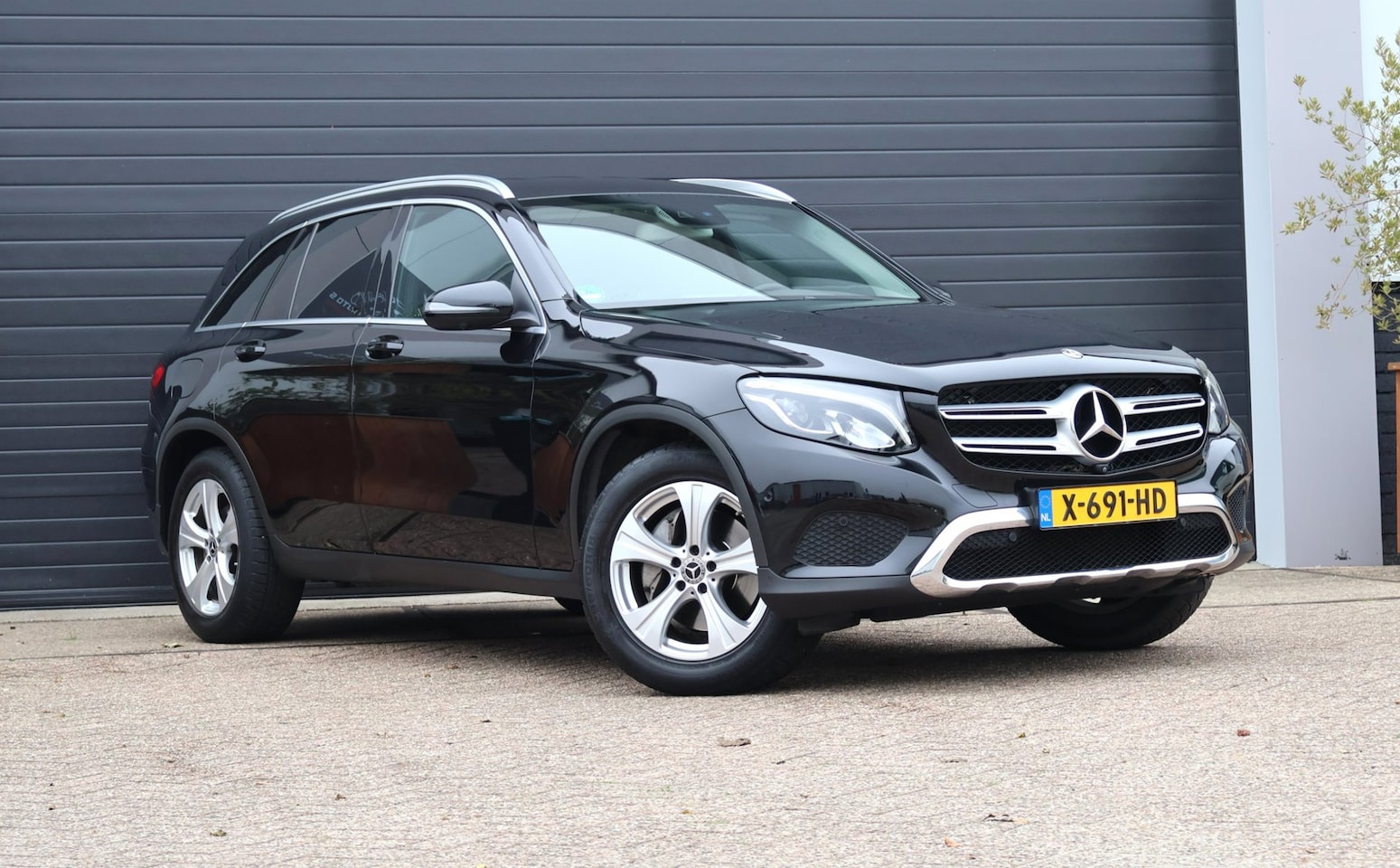 Mercedes-Benz GLC-klasse - 250 4MATIC Premium Plus Navi/PDC/360 Camera/Cruise - AutoWereld.nl