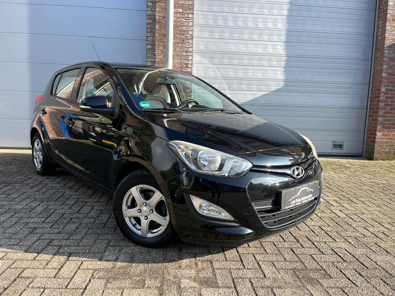 Hyundai i20 - 1.2i i-Drive Airco/Garantie - AutoWereld.nl