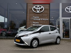 Toyota Aygo - 1.0 VVT-i x-now Handgeschakeld 69pk | Airco | Elektrische ramen voor |