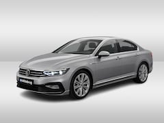 Volkswagen Passat - 1.5 TSI R-Line Business + / 360"CAMERA / NAVI / APP.Connect / 19"LMV / Elektr. Trekhaak
