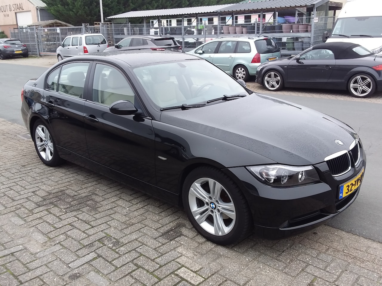 BMW 3-serie - 318i 318i - AutoWereld.nl