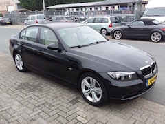 BMW 3-serie - 318i