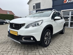 Peugeot 2008 - 1.2 Allure | Eerste berijder | Motor vervangen | Trekhaak |