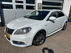 Suzuki Kizashi - 2.4 Sport AUTOMAAT|DAK|LEER|NAP|TREKHAAK|XENON