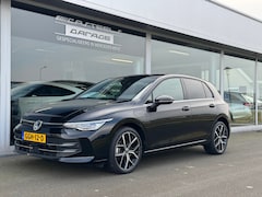 Volkswagen Golf - 1.5 eHybrid 50 Edition automaat , Elektrische voorstoelen, achteruitrijcamera, Apple-carpl