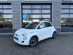 Fiat 500e - Icon 42 kWh 120 pk | Apple Carplay | Cruise control | Parkeersensoren |