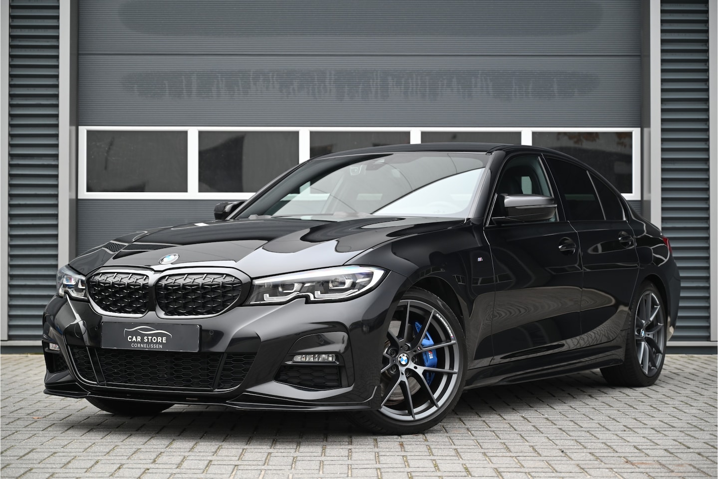 BMW 3-serie - 330i M-SPORT 260 PK / M PERFORMANCE / DEALERONDERHOUDEN / M340i / 19" / BMW DASHCAM - AutoWereld.nl