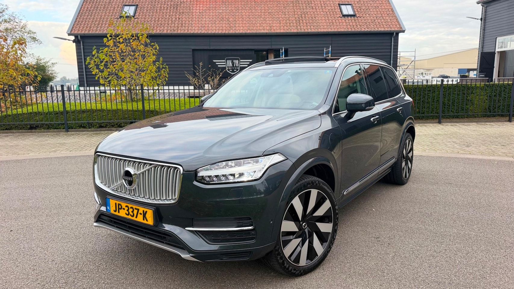 Volvo XC90 - 2.0 T8 Twin Engine AWD Inscription Panodak 7 Persoons Full-Optie's - AutoWereld.nl