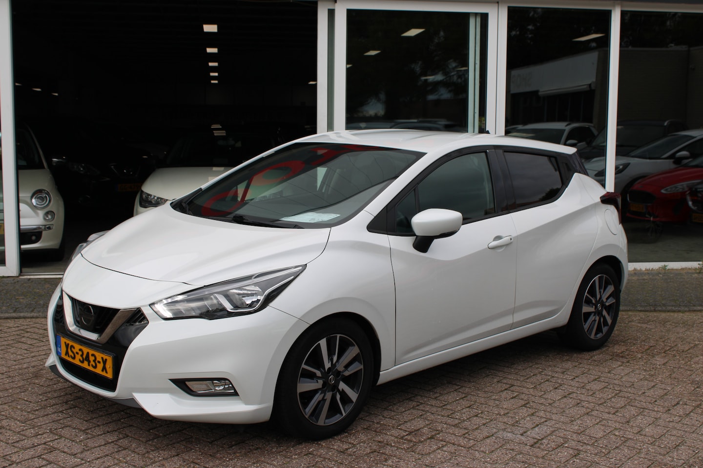 Nissan Micra - 1.0 IG-T N-Connecta 1.0 IG-T N-Connecta - AutoWereld.nl