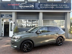 Volkswagen Tiguan - 1.5 eTSI R-LINE automaat 360 camera trekhaak 150pk 20Inch 2025 km 35.000