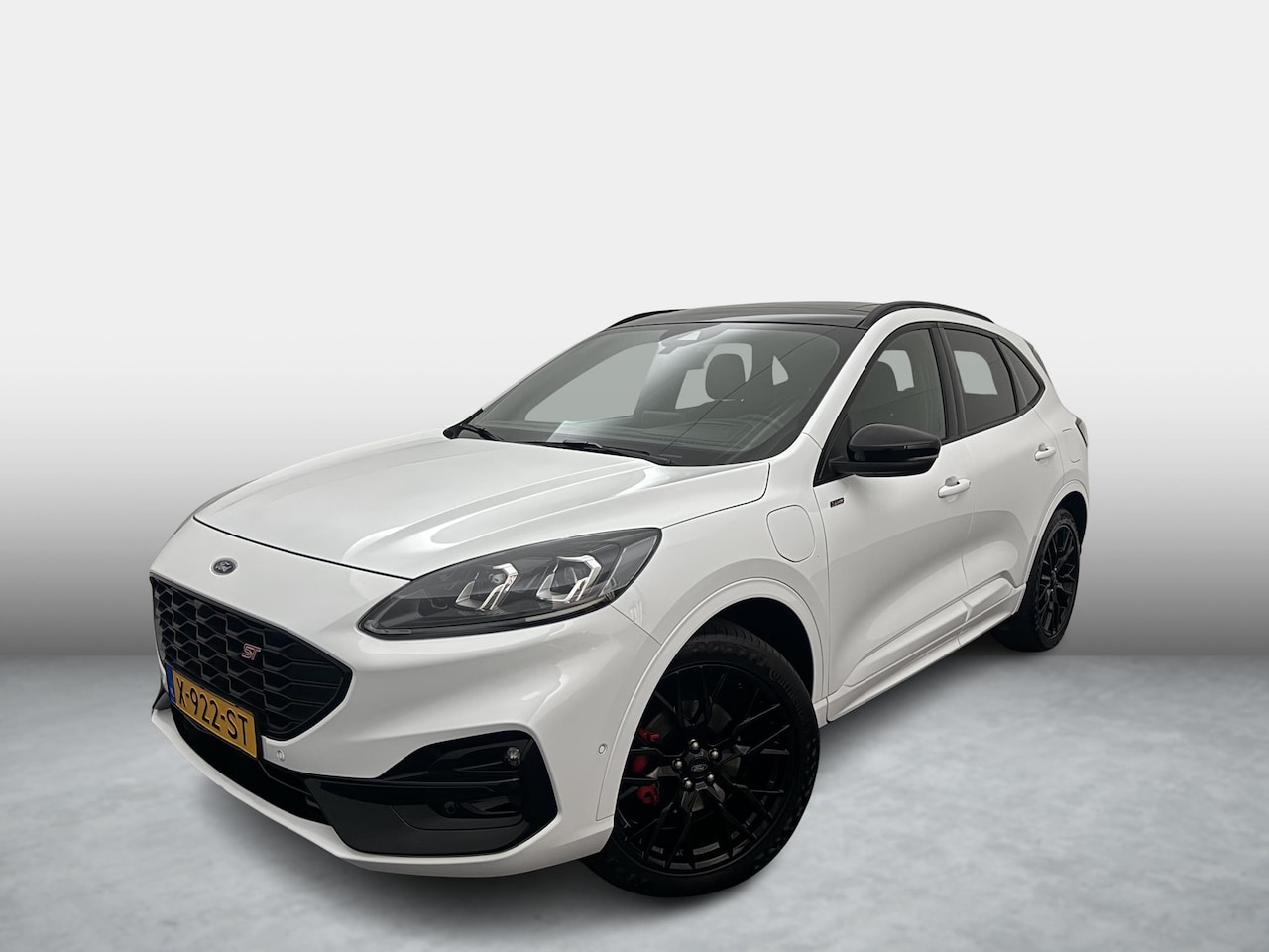 Ford Kuga - 2.5 PHEV ST-Line X | 225 PK | Black Pack | Panorama Dak | Elektrische Trekhaak | Head Up D - AutoWereld.nl