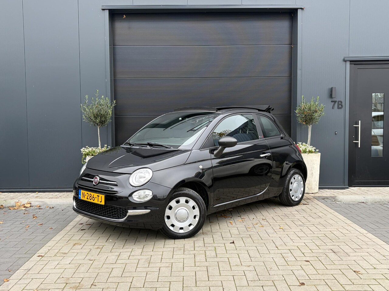 Fiat 500 C - 1.0 Hybrid Cult | Cabrio | Airco | Hybride | 1e Eigenaar | Hybride | Metallic lak | Super - AutoWereld.nl